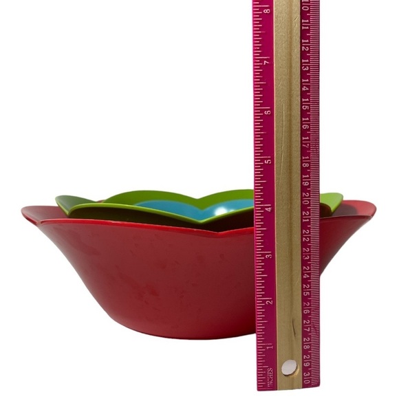 Melamine 3 Pc Serving Bowl Set Blue Red Green Scalloped Edge Party Event Holiday - Picture 6 of 7